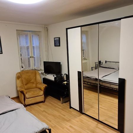 Auberge De Ballens Esterno foto