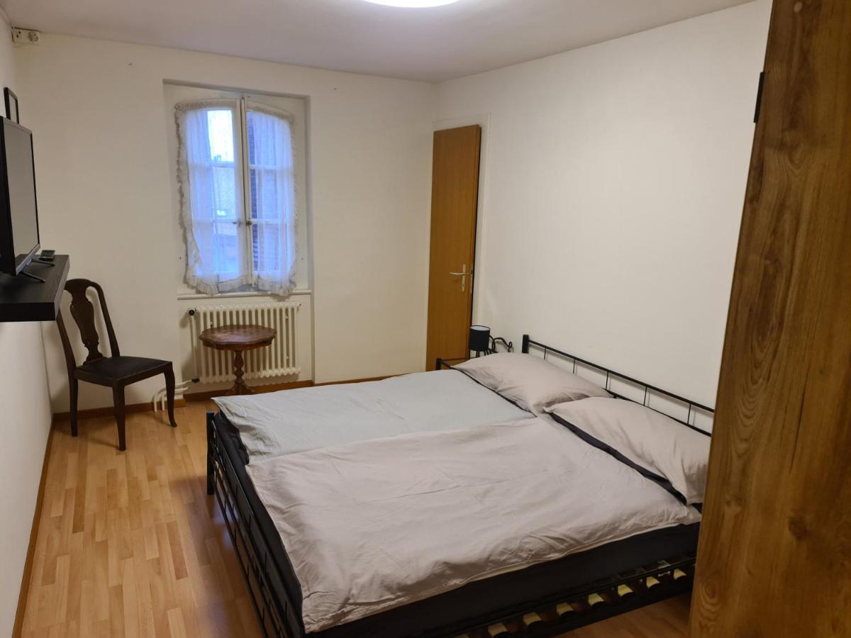 Auberge De Ballens Esterno foto