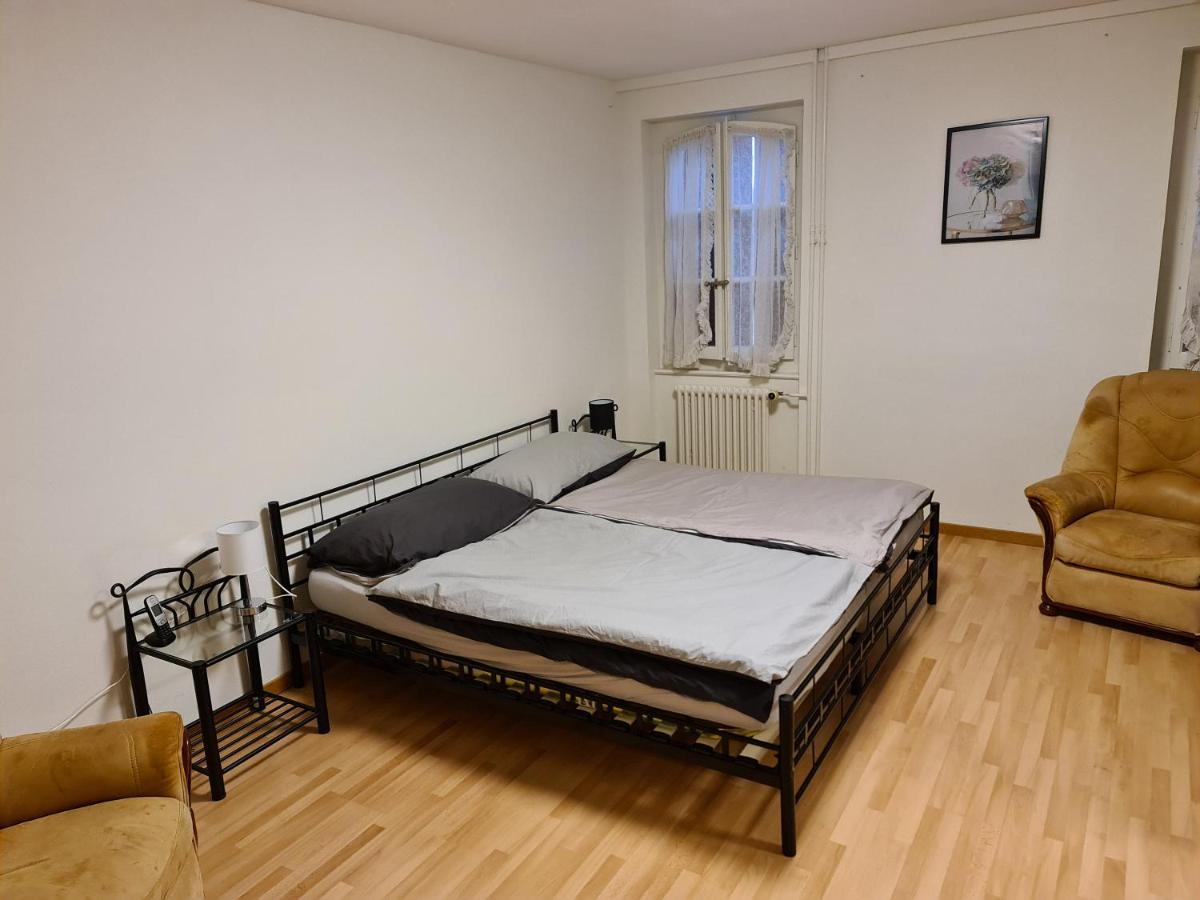 Auberge De Ballens Esterno foto