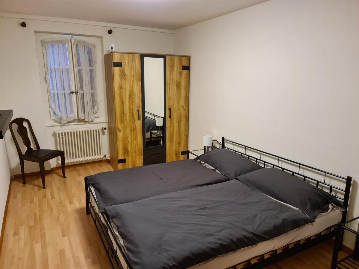 Auberge De Ballens Esterno foto
