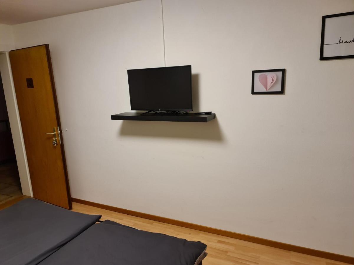 Auberge De Ballens Esterno foto